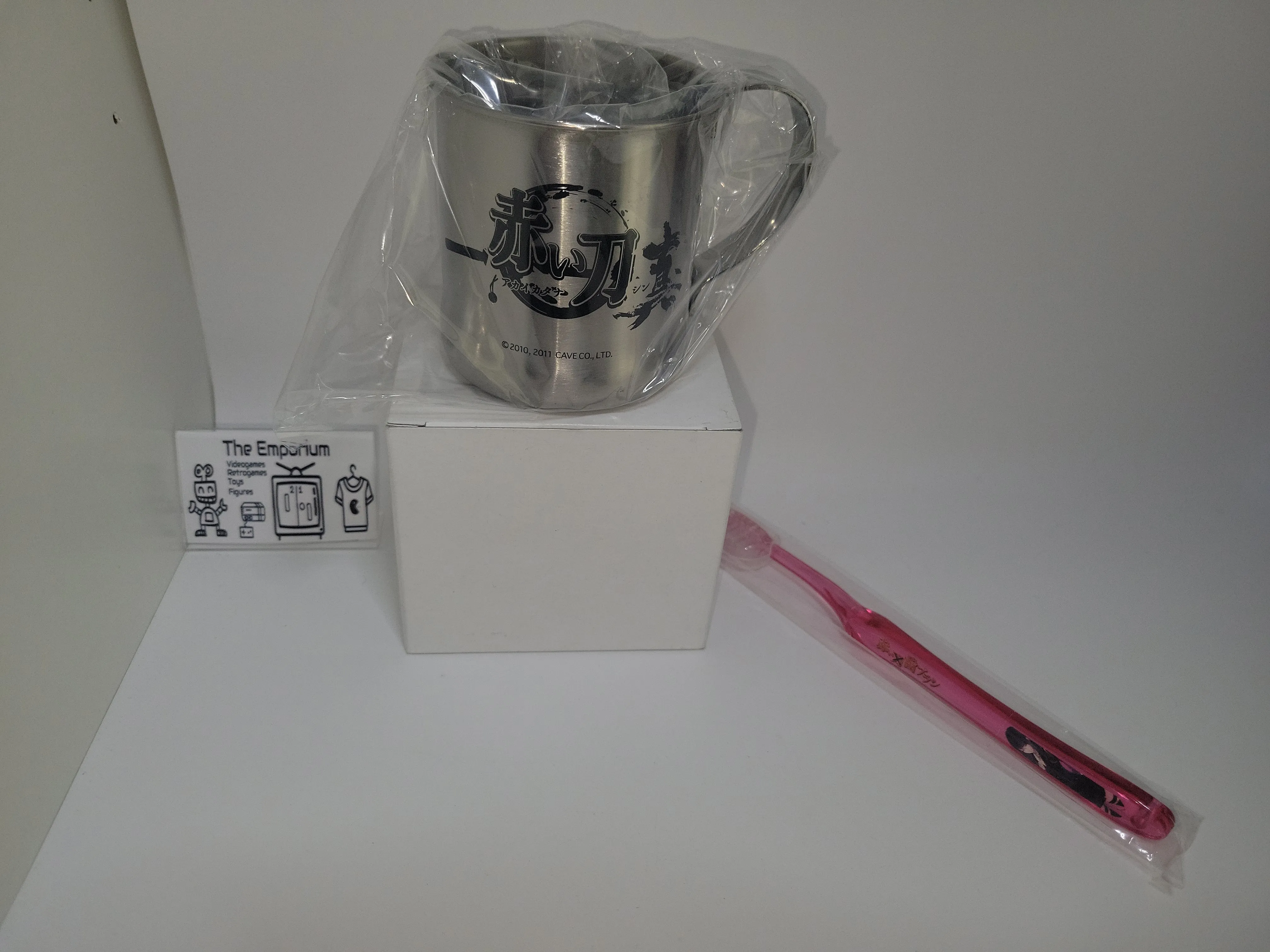 Akai Katana Tooth Brush and Metal Cup Set -not for sale- - toy action figure gadgets