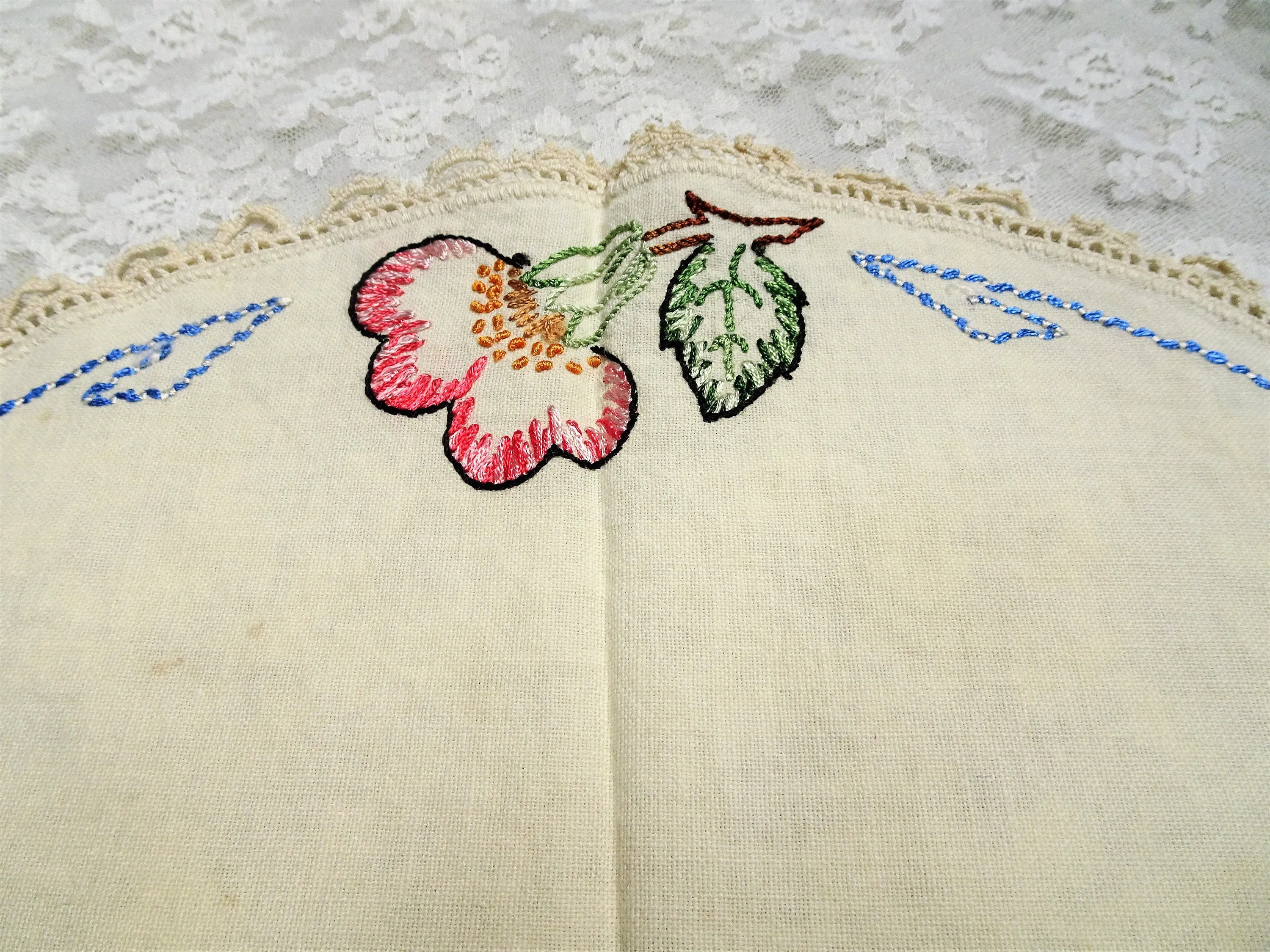 ANTIQUE Linen Table Centerpiece Silk Floral Embroidery,Lovely Handwork,Pinks Greens,Lace,Mission Oak Furniture, French Country, Farmhouse