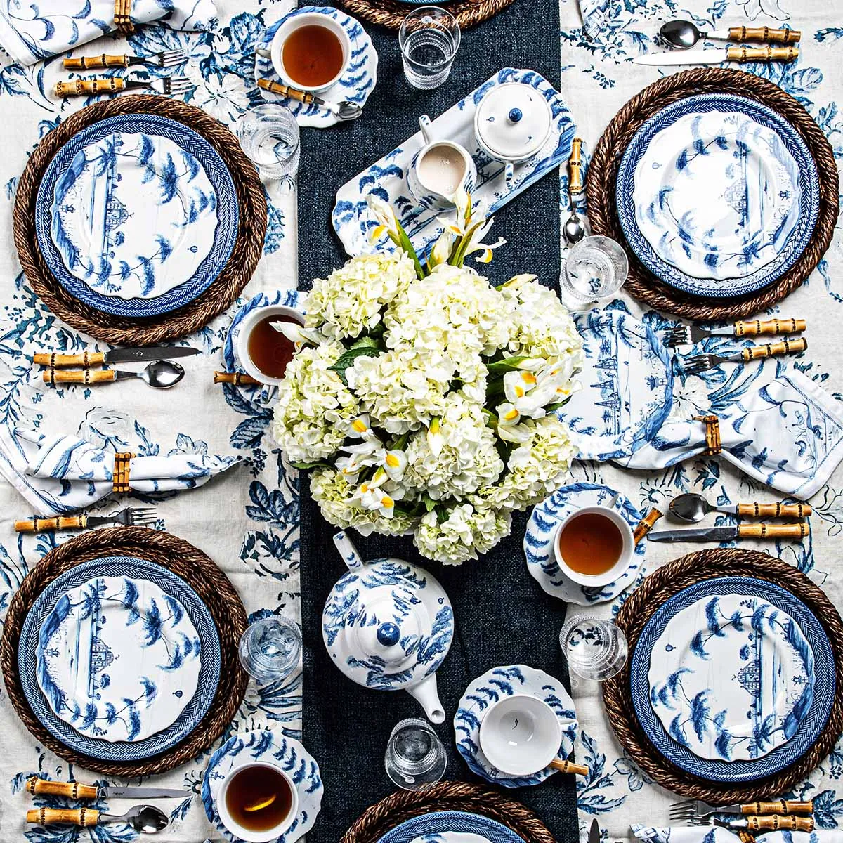 Country Estate Cake Stand - Delft Blue