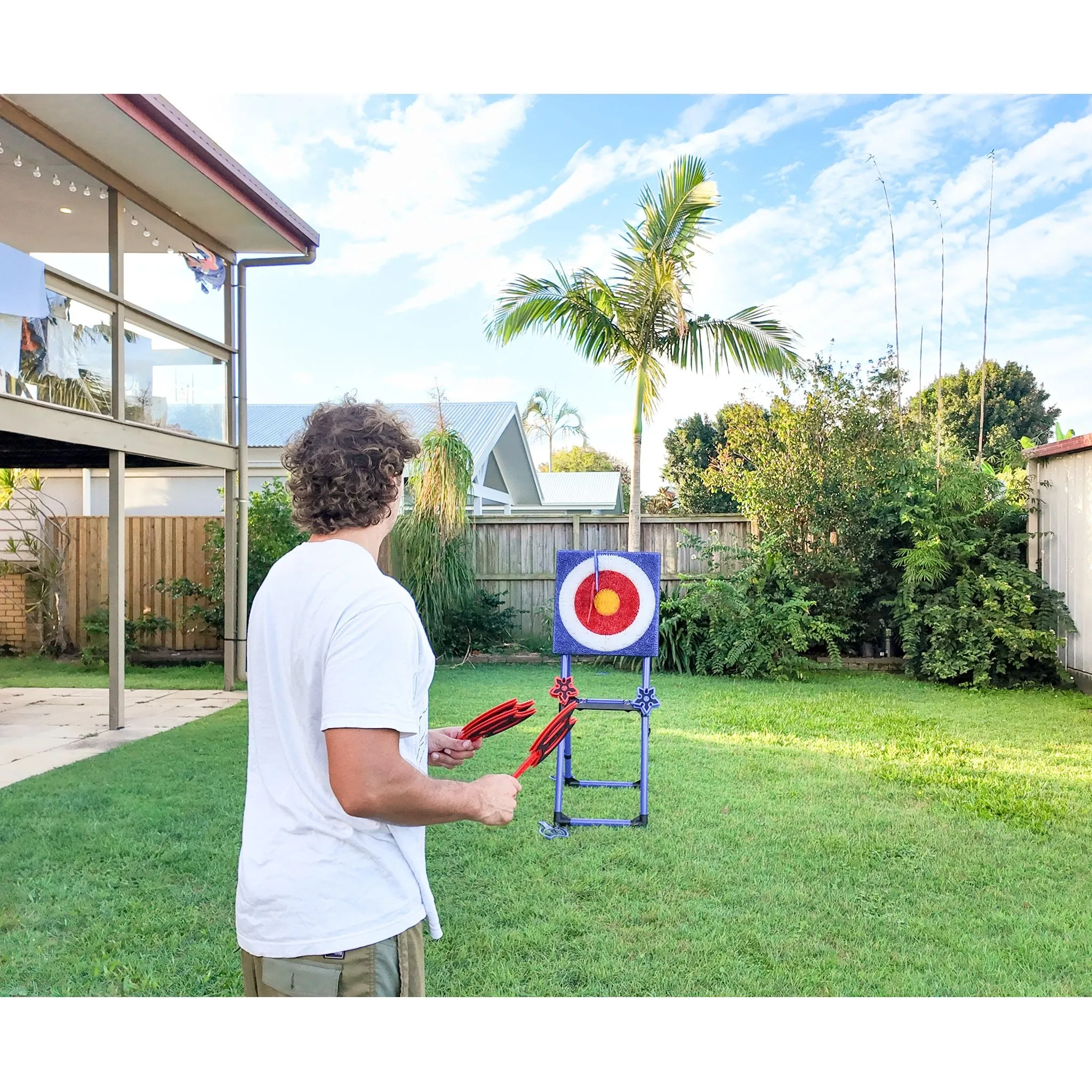 Formula Sports Axe Throwing with Throwing Stars