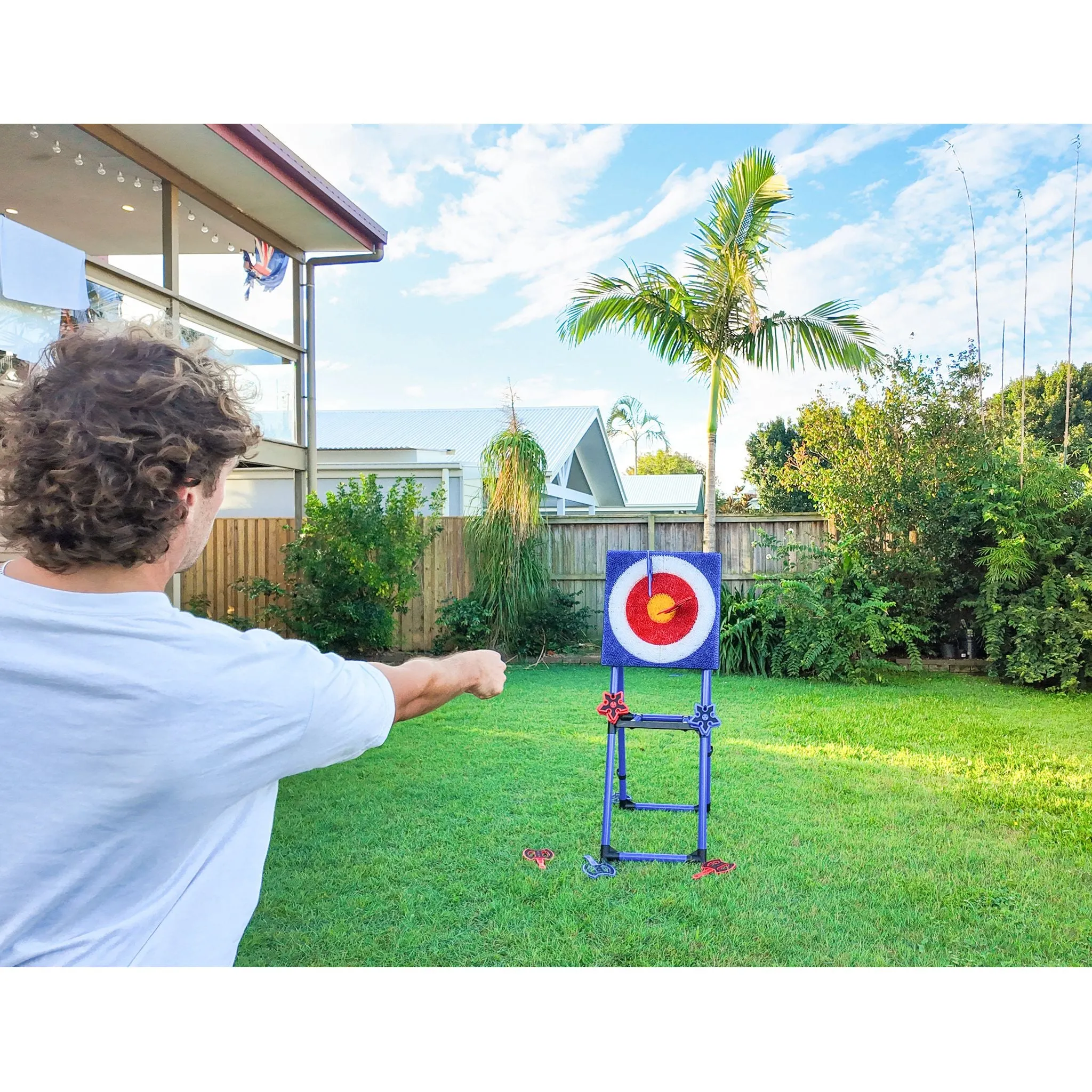 Formula Sports Axe Throwing with Throwing Stars