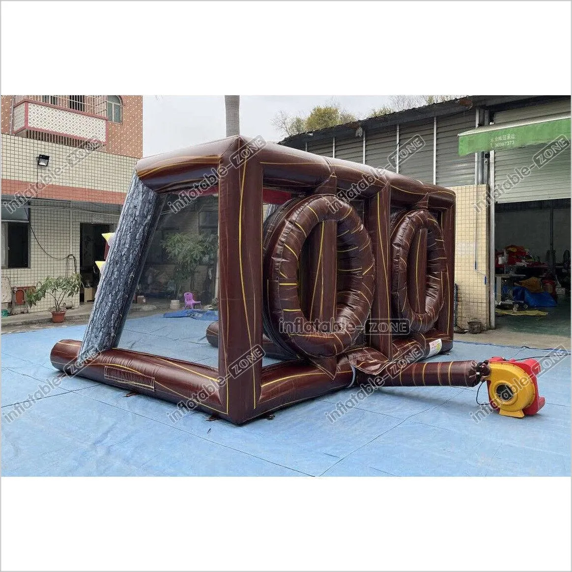 Fun Play Equipment Inflatable Axe Throwing Inflatable Sports Games For Kids And Adults