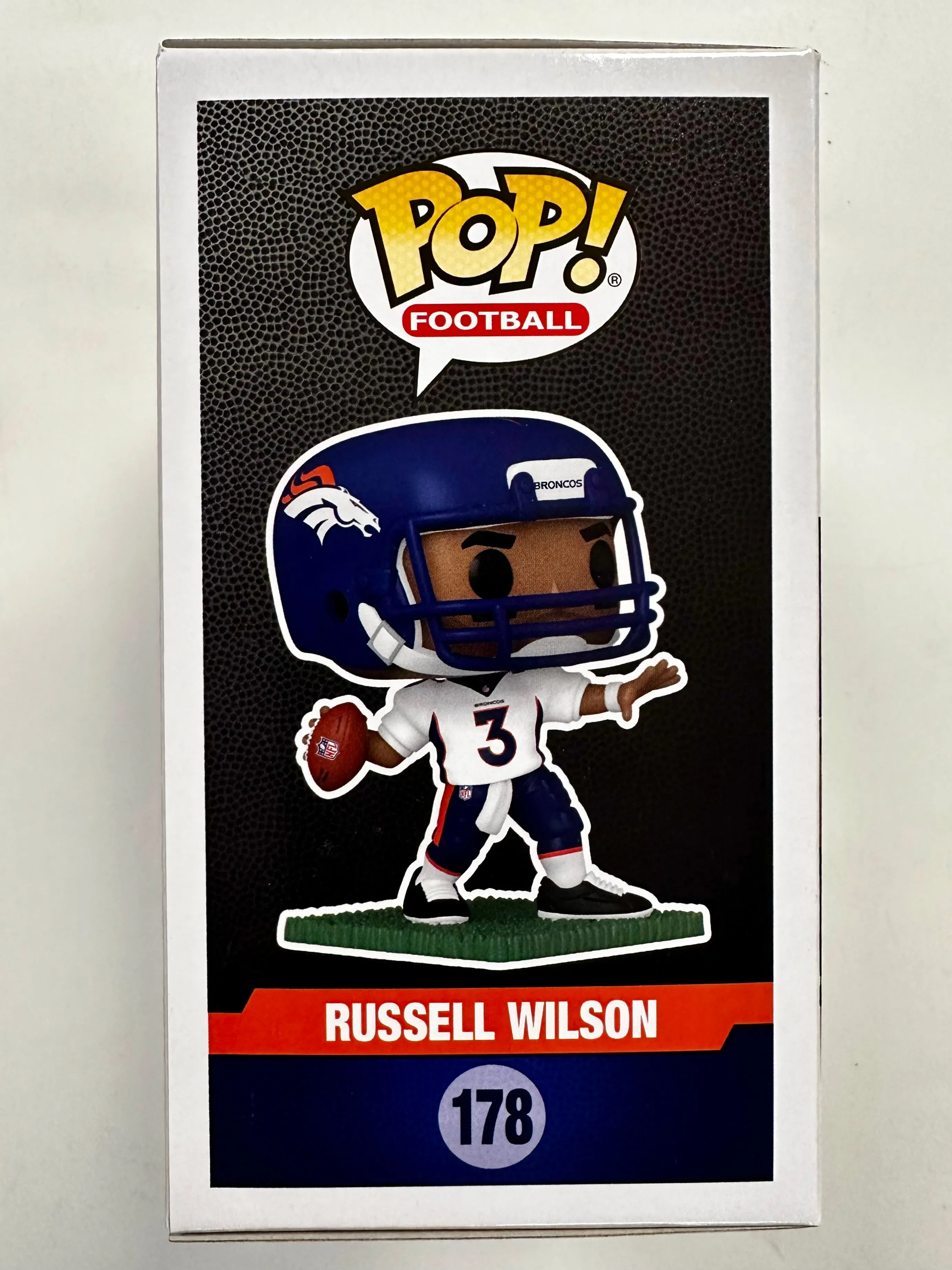 Funko Pop! Football Russell Wilson Throwing #178 NFL Denver Broncos QB 2023