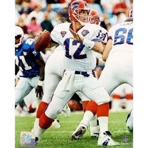 Jim Kelly Throwing in White Unsigned Photo