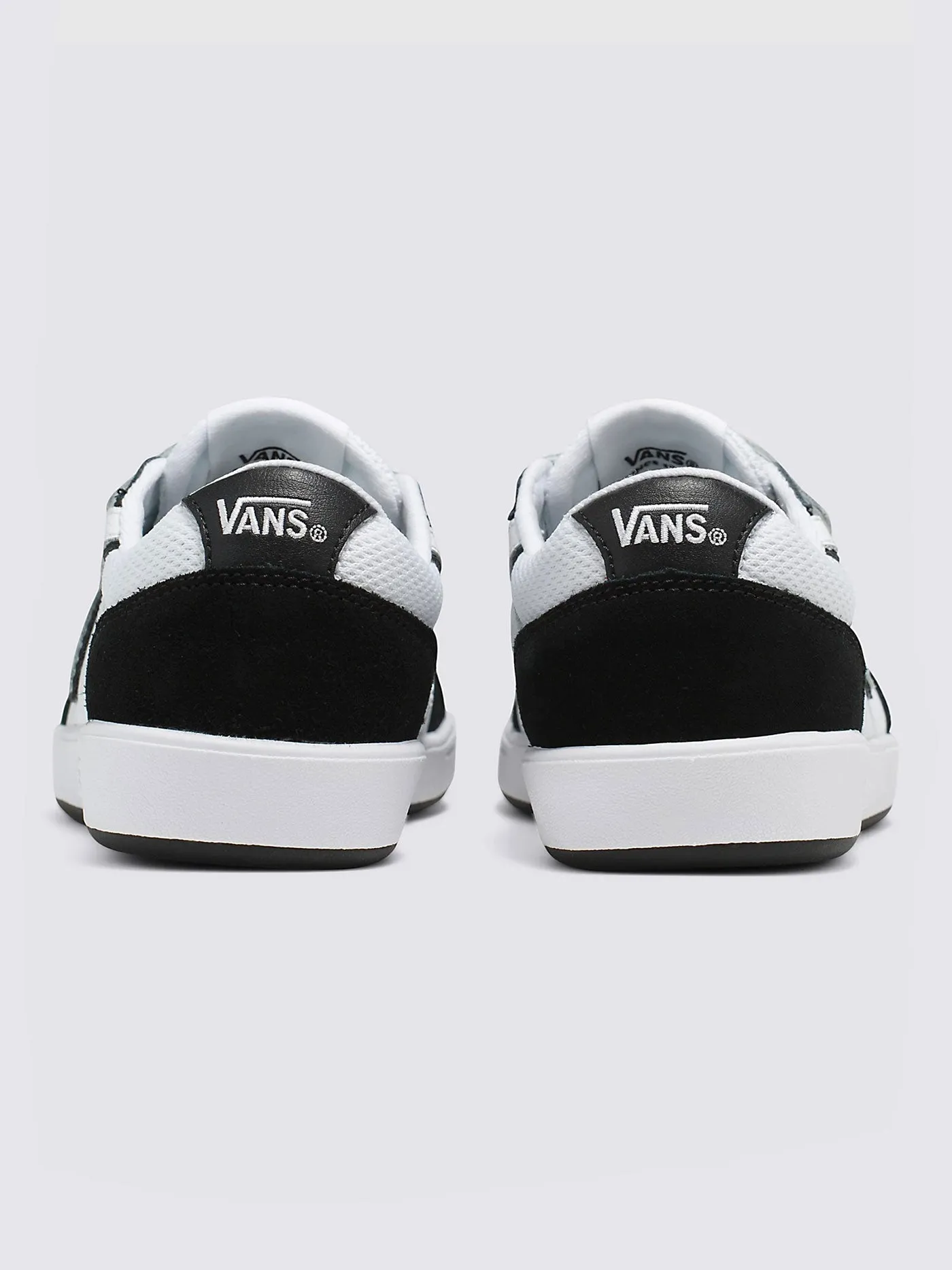 Lowland CC V Black/True White Shoes